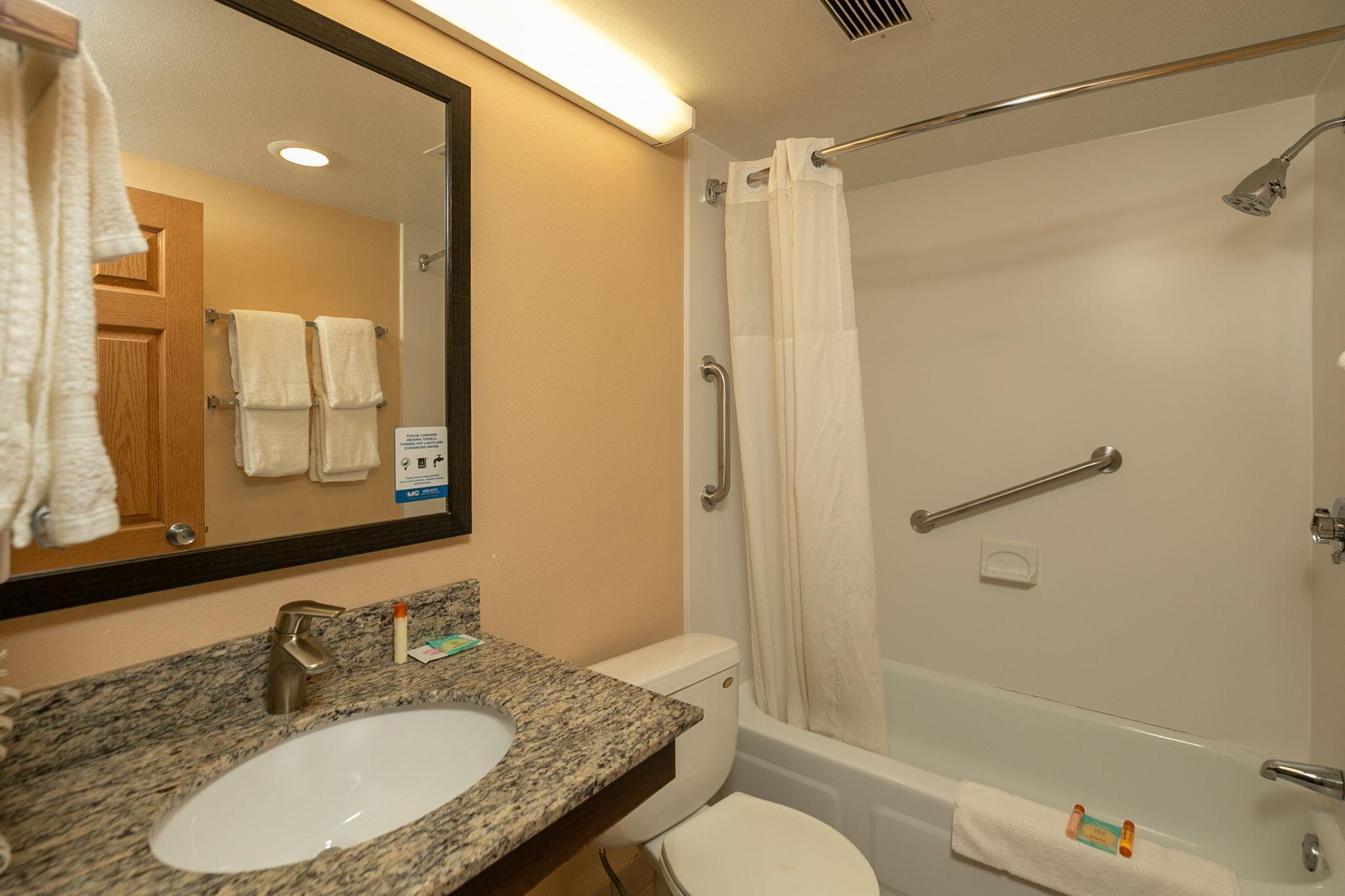 34-web-or-mls-34-Bathroom.jpg