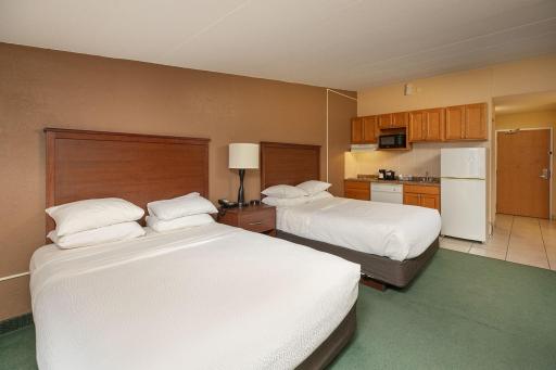44-web-or-mls-44-Room.jpg