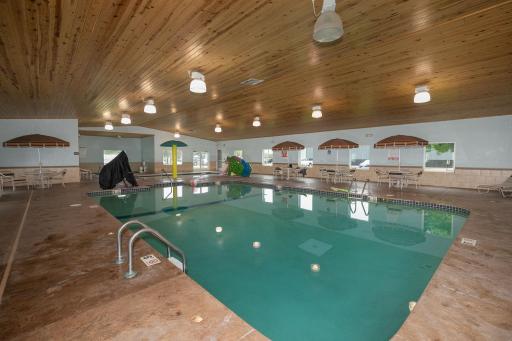 26-web-or-mls-26-Pool.jpg