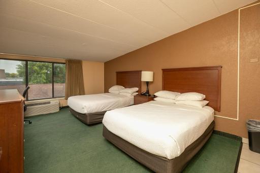 42-web-or-mls-42-Room.jpg