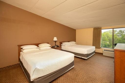 32-web-or-mls-32-Room.jpg