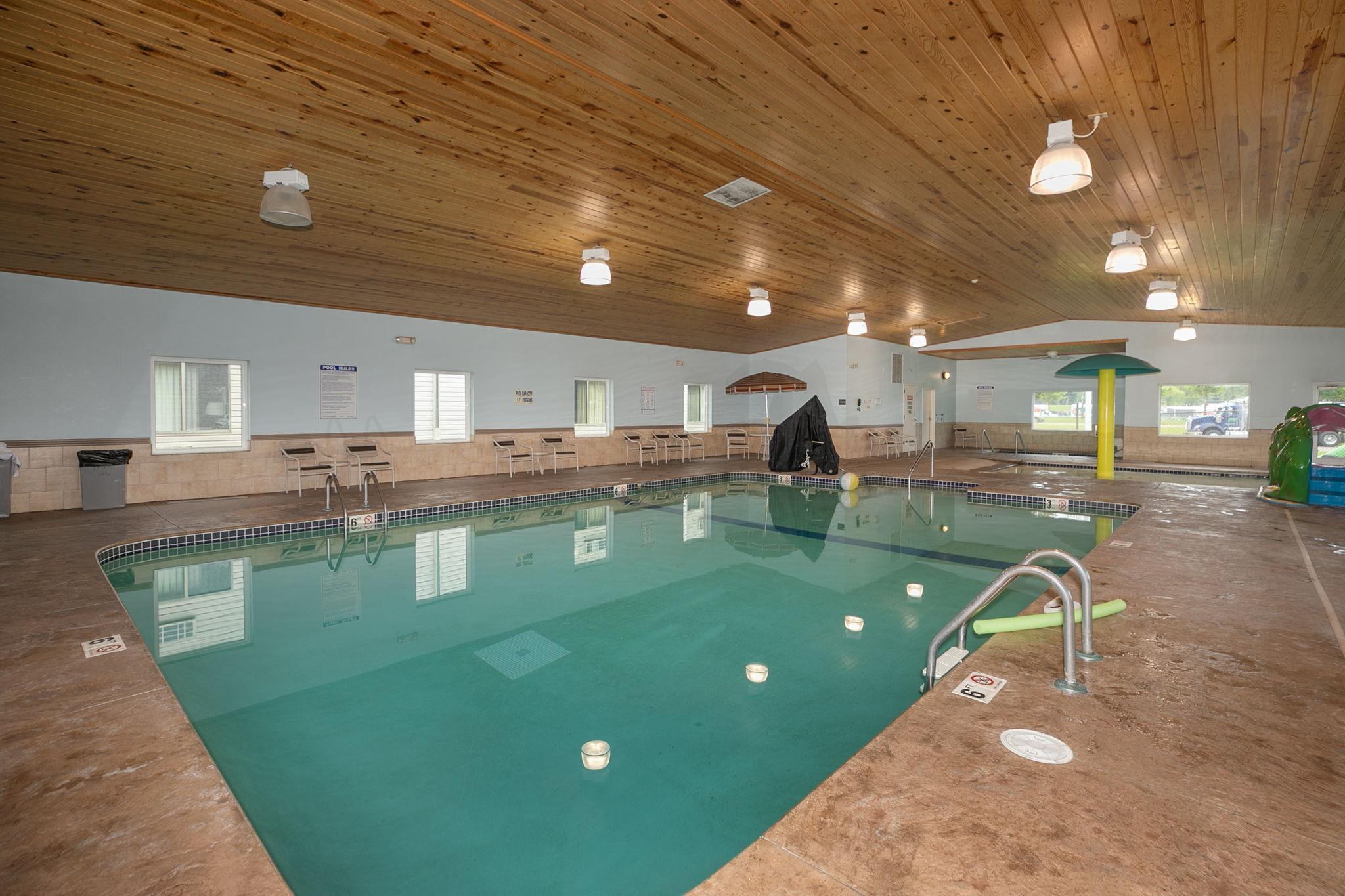 27-web-or-mls-27-Pool.jpg