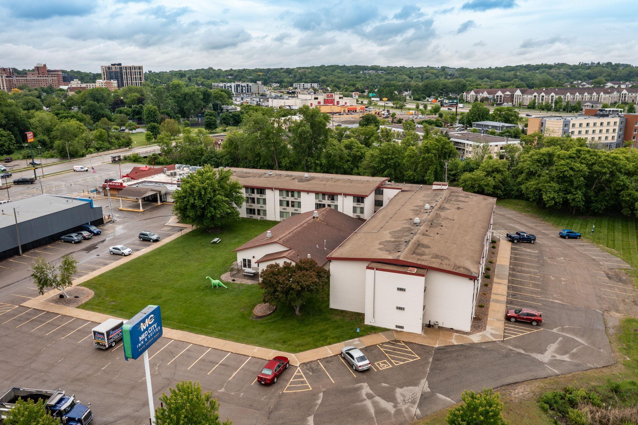 3-web-or-mls-03-Aerial View.jpg