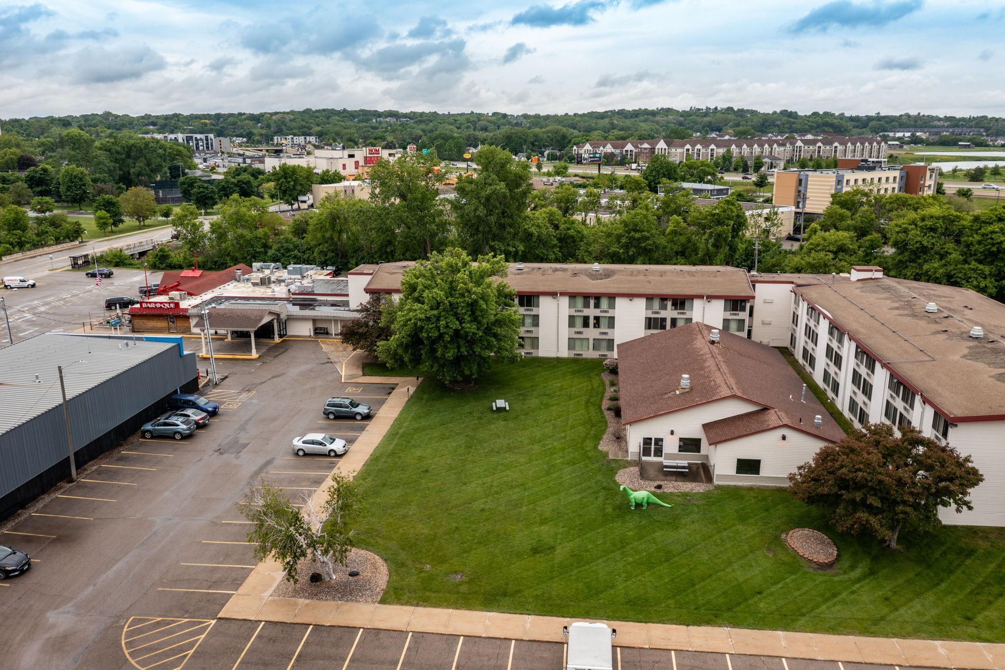 2-web-or-mls-02-Aerial View.jpg