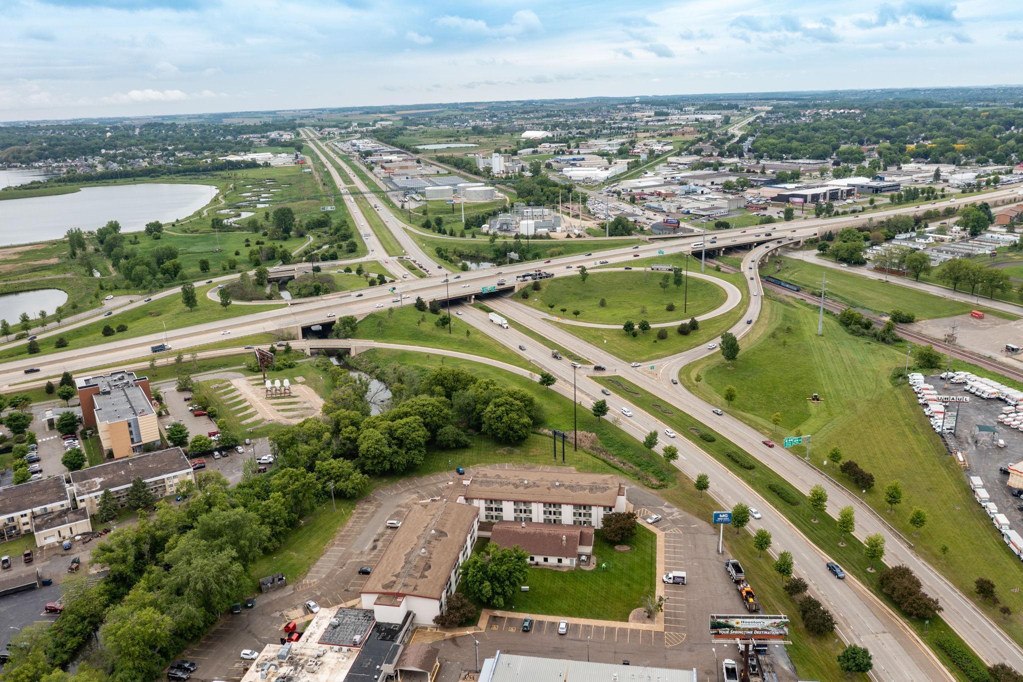 15-web-or-mls-15-Aerial View.jpg