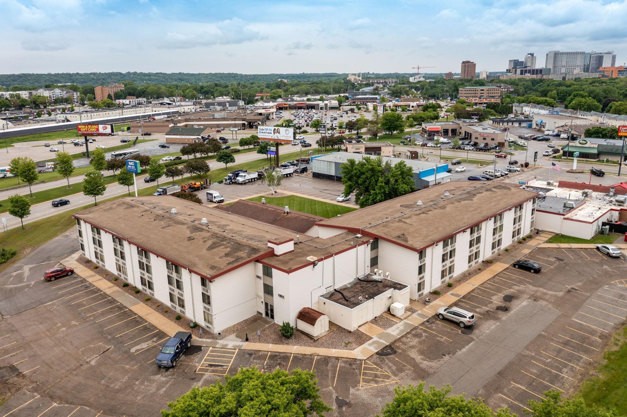 4-web-or-mls-04-Aerial View.jpg