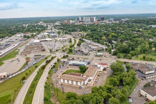 11-web-or-mls-11-Aerial View.jpg