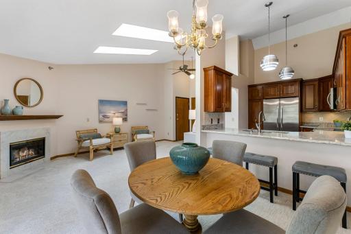 11263 Oregon Circle, Bloomington, MN 55438