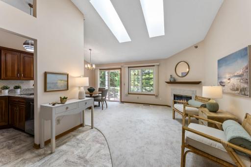 11263 Oregon Circle, Bloomington, MN 55438