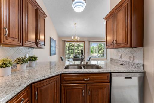 11263 Oregon Circle, Bloomington, MN 55438