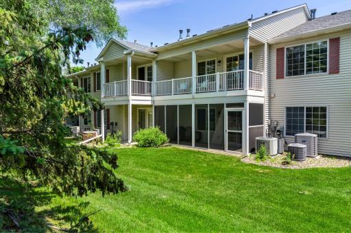 11263 Oregon Circle, Bloomington, MN 55438