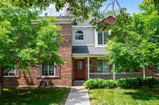 11263 Oregon Circle, Bloomington, MN 55438