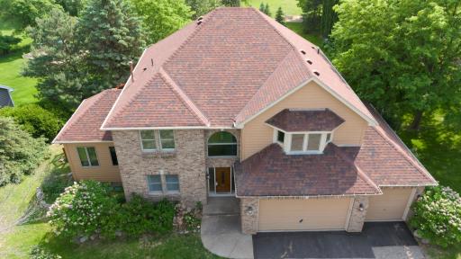 2505 Christian Drive, Chaska, MN 55318