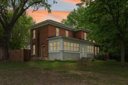 410 Highland View, Houlton, WI 54082