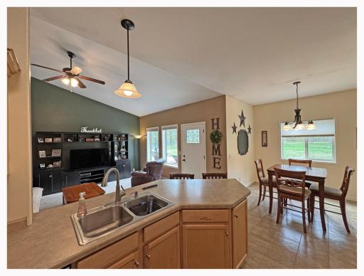 4624 Scotchpine Court NW, Bemidji, MN 56601