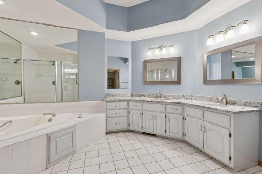 12124 Bluebird Circle NW, Coon Rapids, MN 55448