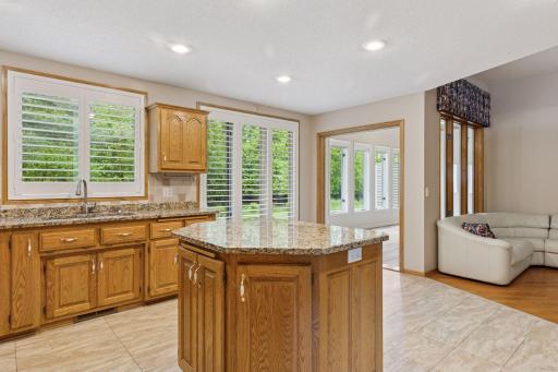 12124 Bluebird Circle NW, Coon Rapids, MN 55448