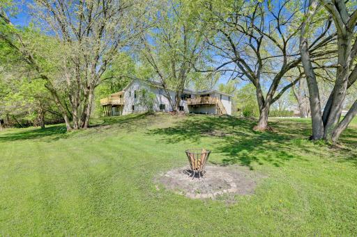 8678 Boiling Springs Lane, Shakopee, MN 55379