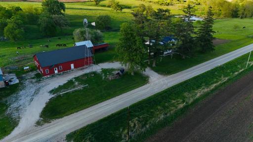 dji_fly_20250522_191544_0035_1748266099567_photo.jpeg