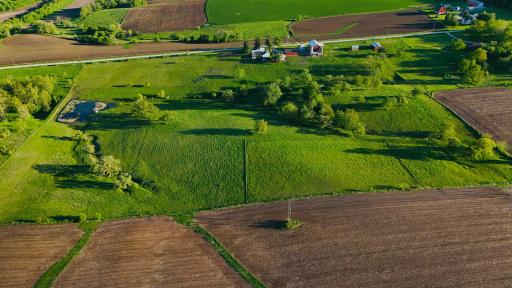 dji_fly_20250522_190936_0027_1748266106308_photo.jpeg