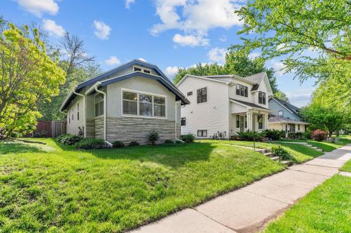 342 Warwick Street, Saint Paul, MN 55105