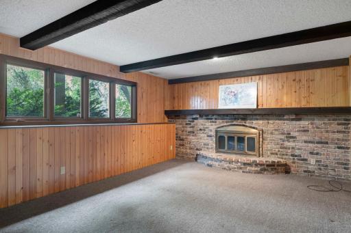 14112 Frontier Lane, Burnsville, MN 55337