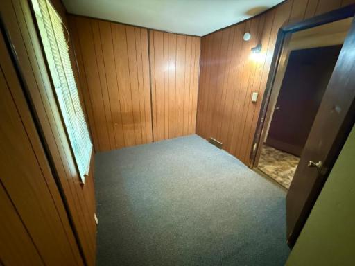 65 6th Avenue S, Motley, MN 56466