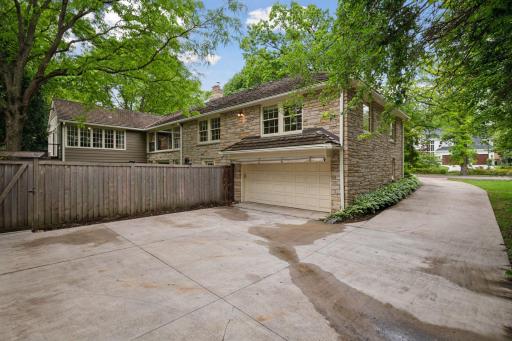 10 Woodland Road West - Spacecrafting - 0056.jpg