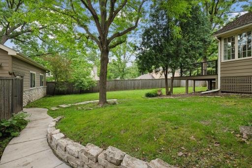 10 Woodland Road West - Spacecrafting - 0049.jpg