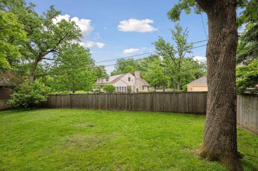 10 Woodland Road West - Spacecrafting - 0051.jpg