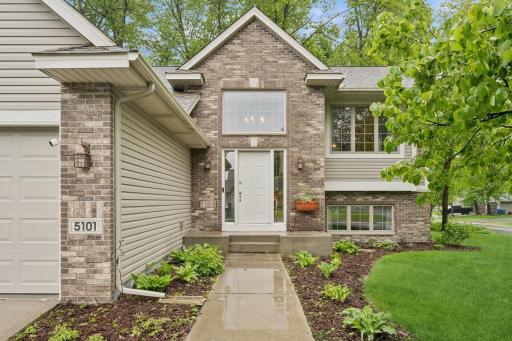 5101 201st Street N, Forest Lake, MN 55025