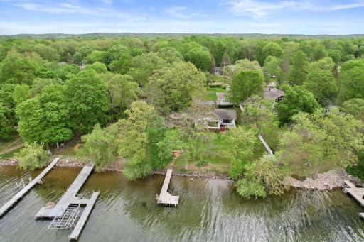 1522 E Shore Drive, Detroit Lakes, MN 56501