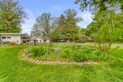 1522 E Shore Drive, Detroit Lakes, MN 56501