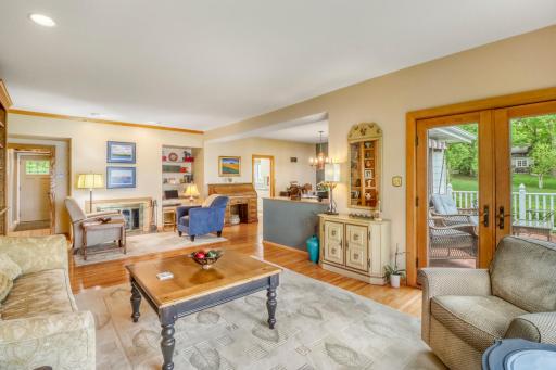 1522 E Shore Drive, Detroit Lakes, MN 56501