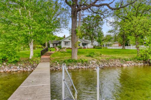1522 E Shore Drive, Detroit Lakes, MN 56501