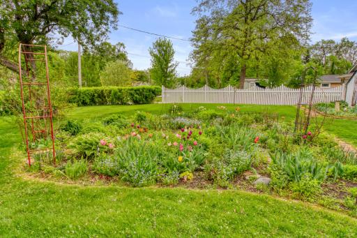 1522 E Shore Drive, Detroit Lakes, MN 56501