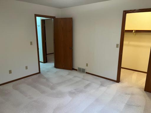 1403 33rd Avenue N, 8, Saint Cloud, MN 56303