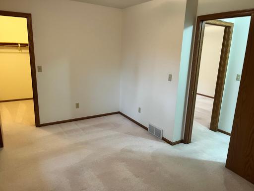1403 33rd Avenue N, 8, Saint Cloud, MN 56303