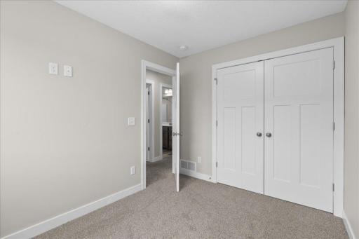 1661 Morning Glory Drive, River Falls, WI 54022