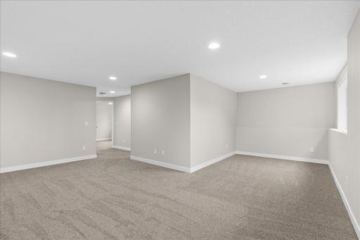 1661 Morning Glory Drive, River Falls, WI 54022