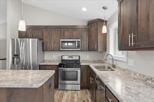 1661 Morning Glory Drive, River Falls, WI 54022