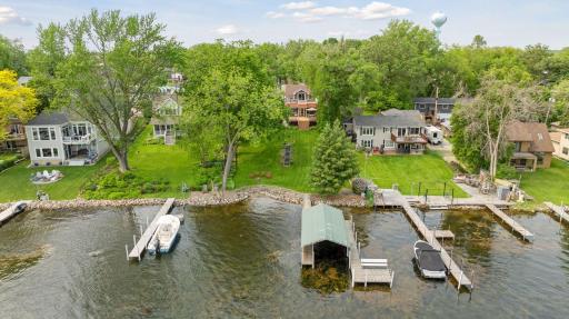The boat just hit the water today! Interested in a boat ride during your showing? Let us knowâweâd be happy to arrange a peaceful cruise so you can truly experience the serene beauty of this Spring Park bay.