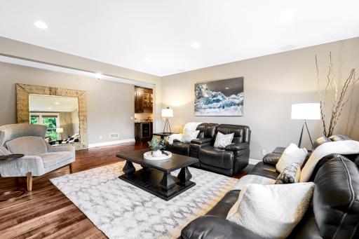 7735 Painted Sky Court, Prior Lake, MN 55372