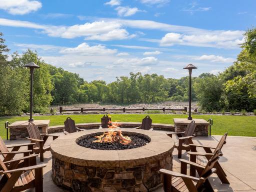 7735 Painted Sky Court, Prior Lake, MN 55372