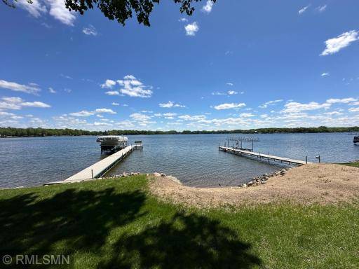 12296 Hart Avenue NW, Annandale, MN 55302