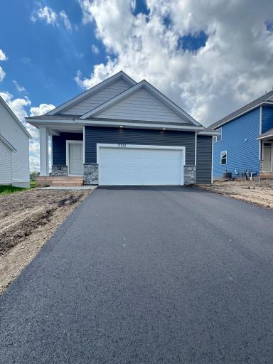 17022 Draper Way, Lakeville, MN 55044