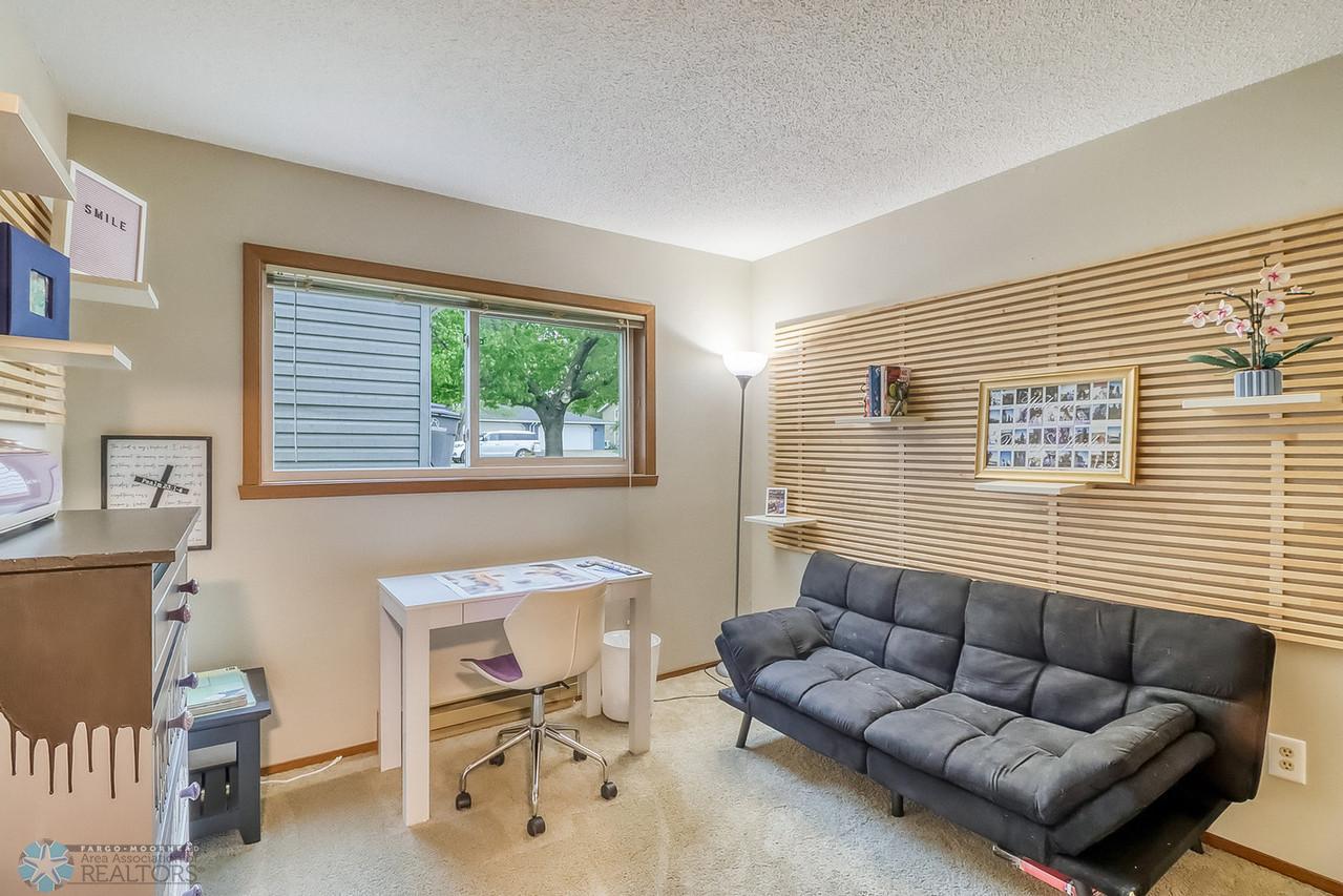 Basement Bedroom2_1-1280.jpg
