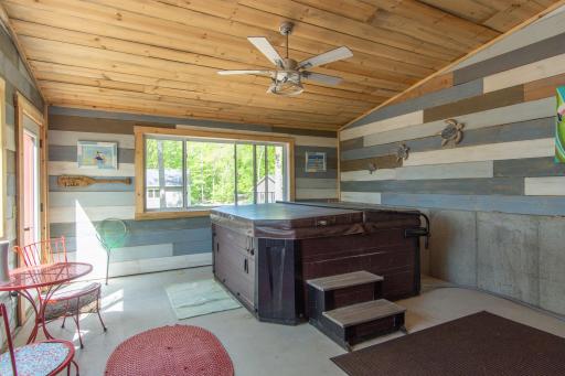 3007 Thoroughfare Drive, Cushing, MN 56443