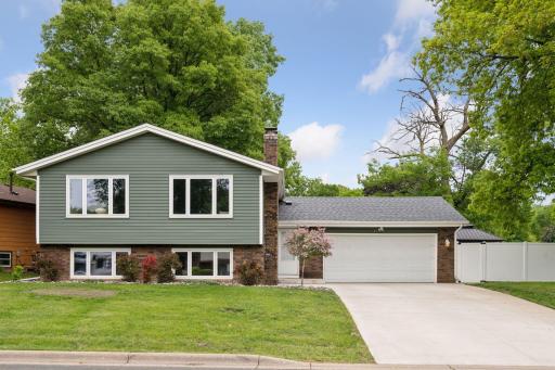 15243 Bluedorn Cir SE Prior Lake - Spacecrafting - 0002.jpg