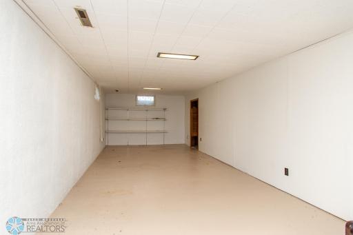 1613 13th Avenue N, Moorhead, MN 56560